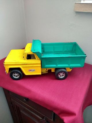 Vintage Structo Dump Truck 1966 Pat 3307291 Yellow Cab Green Bed Pressed Steel