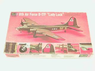 1/72 Revell B - 17f Flying Fortress 8th Air Force Lady Luck Plastic Model Kit H209