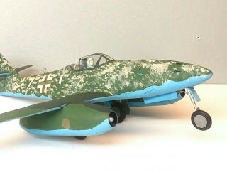 1:32 Scale Roughly Built Plastic Model Jet Airplane German Messerschmitt Me - 262