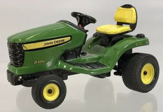 Ertl John Deere X324 Lawn Tractor 1:16 Green Yellow 4.  5” Riding Mower Diecast