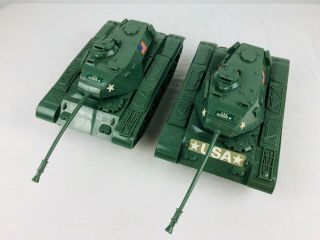 Pair Vintage Process Plastic Co.  Jumbo Toy Plastic Army Tank 7520 W/ Swivel Top