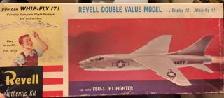 1961 Revell Us Navy F8u - 1 Jet Fighter Whip - Fly It Kit H - 154:98