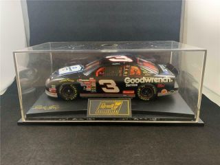 Revell 1/24 Scale Diecast Dale Earnhardt Sr 2000 Goodwrench Service Monte Carlo