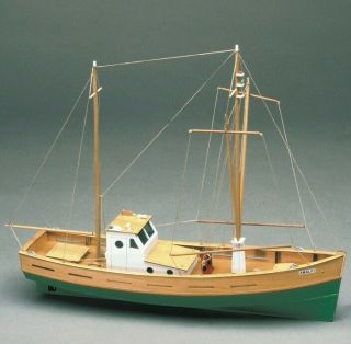 Mantua Amalfi Mediterranean Fishing Boat Kit 1:35 Model 702