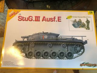 Dragon 9106 Stug Iii Ausf.  E 1/35 Plastic Model Kit W/german Sturmartillerie Crew