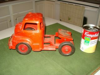 1940 ' s or 1950 ' s WYANDOTTE TRACTOR,  PLASTIC AND METAL,  WOOD HUBS,  RUBBER TIRES 2
