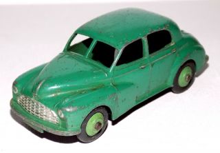 Dinky Toys No.  40g Morris Oxford Saloon Car (1950 - 53) Paintwork.