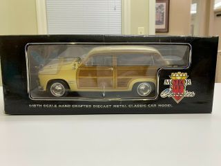 Motor City Classics 1949 Ford Woody Wagon 1:18 Scale Die Cast -