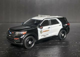 1/64 Greenlight Los Angeles County Sheriff 2020 Ford Explorer Custom California