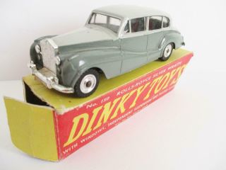 Dinky Toys Car Rolls Royce Silver Wraith No150 Boxed