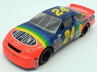 Racing Champions 1/24 Scale 09050 - 1995 Stock Car Chevy 24 Nascar - Blue