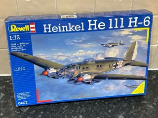 Revell 1/72 Heinkel He.  111 H - 6,  Contents.