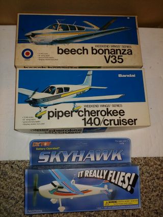 2 Vintage 1/48 Passenger Airplane Model Kit,  Beech Bonanza V35,  Piper Cherokee 140