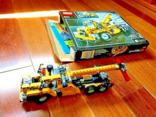Lego Technic Mini Mobile Crane 8067 W/box And Instructions
