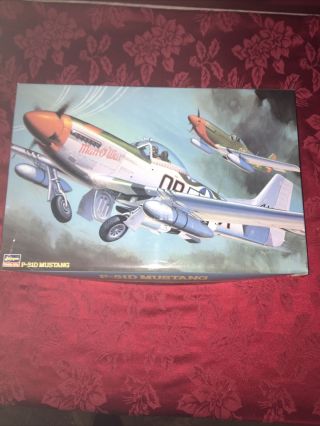 Hasegawa 1/32 Scale P - 51d Mustang Mano’war Model Kit