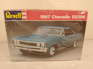 Revelll 1967 Chevelle Ss396 1:25 Model Kit 7146 Open Box