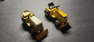Vintage Ertl Ih International Cub Cadet Lawn & Garden Toy Tractors 1/16