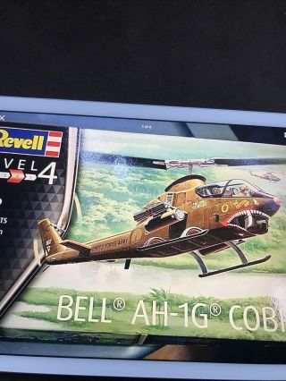 Vintage Revell Vietnam Assault Ah1huey Cobra Helicopter 4442 Model Kit No Box