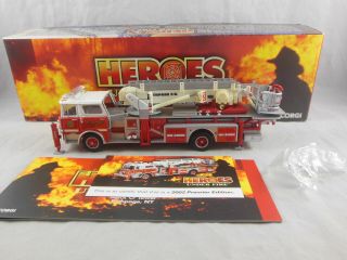 Corgi Classics Us53804 Mack Cf Tower Fire Truck Bethpage Ny Premier Edition 1:50