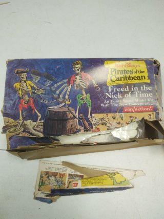 Mpc Pirates Of The Caribbean Model Kit Freed In The Nick Of Time Box Vintage.