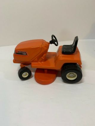 Ertl Models Kubota Lawn Garden Tractor Mower T1560 Die Cast Metal 1:16 Vintage