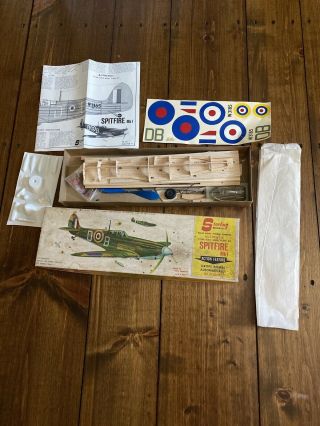 Vintage Sterling Flying Scale Model Spitfire Mk 1 Plane Kit (inc)