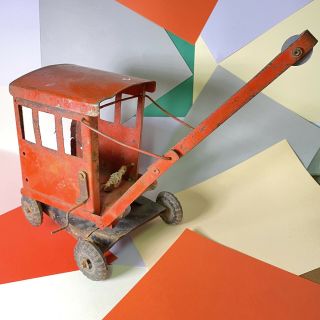 Vintage Triang Pressed Steel Crane For Restoration Very Tatty Wheels Good