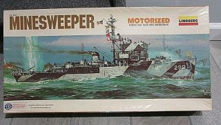 Vintage Lindberg Motorized U S Navy Minesweeper Model Kit