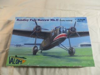 Valom 1:72 Handley Page Harrow Mk.  Ii Toothy Marking Model Kit 72116 Open Box