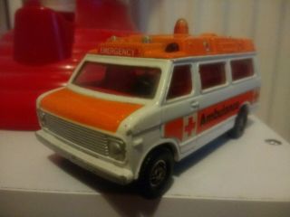 Corgi CHEVROLET VAN Ambulance DIECAST Toy Car VINTAGE,  attendant / stretcher 2