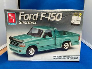 1992 Amt Ertl Ford F - 150 Shortbox 1/25 Model Kit
