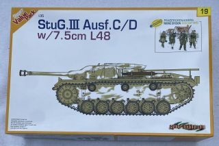 Cyber - Hobby 1:35 Stug.  Iii Ausf.  C/d With 7.  5cm L48 9119 Nib