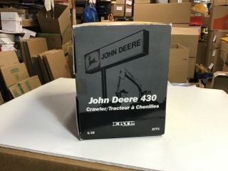 ERTL - John Deere 430 Crawler 1:16 Scale Die - Cast Metal,  Pre - Owned 2