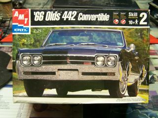 Amt 1/25 1966 Olds 442 Convertible