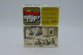 Preiser Military 16596 1:87 World War Ll German Army Bicycle Unit,  Boxed