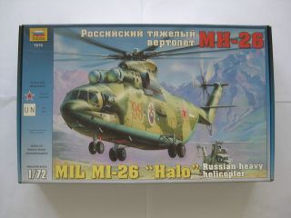 1|72 Model Russian Heavy Helicopter Mil Mi - 26 Halo Zvezda D12 - 5145