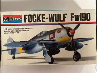 Monogram 1/48 Focke - Wulf Fw190 Model Kit 1/48 1973 Plastic Kit Wow