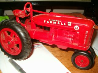 Vintage Product Miniatures Mccormick Farmall M Toy Tractor 1/16 Scale