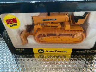Ertl 1/16 Scale Diecast John Deere 440 Crawler W/ Blade