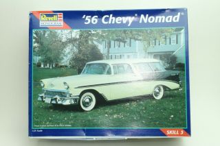 Revell/monogram 56 Chevy Nomad Station Wagon 1/25