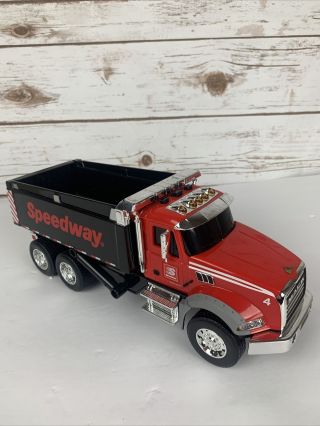 2018 First Gear Mack Speedway Dump Truck 1:24 Scale Electric Lights And Sounds