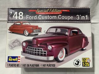 Revell 85 - 4253 1948 Ford Custom Coupe 3n1,  Has Been Opened