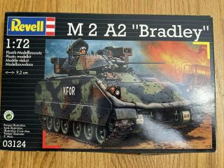 Kit Revell M 2 A2 M2a2 Bradley 1/72 Scale Plastic Model Kit 03124 Tank