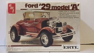 Vintage Amt 1/25 Scale Ford 