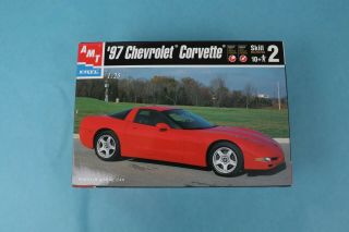 Vintage Amt/ertl 1997 Chevrolet Corvette 1/25 Scale Model Car Kit 8327 Nib