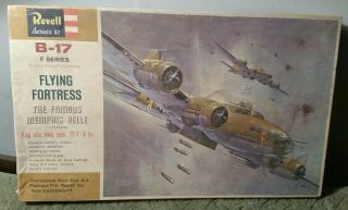 Revell B - 17 F Series Flying Fortress Famous Memphis Belle