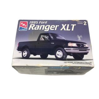 Amt 1995 Ford Ranger Xlt Pickup 1/25 Model Kit 8945 - - Rare