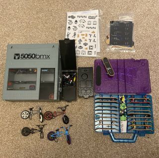 Tech Deck And Flick Trix Bundle/ Carry Cases/ Finger Skateboards And Bmx Bundle.