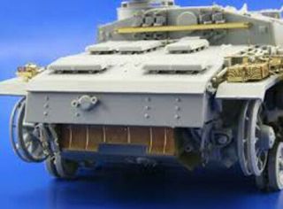 Dragon 6365 Stug.  Iii Ausf.  G W/schurzen Tank Plastic Model Kit 1/35 Scale