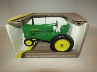 Ertl Farm Toy Tractor 1:16 Scale John Deere 1953 Model 70 Row Crop Green